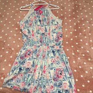 BRAND NEW LILLY PULITZER ROMPER SIZE MEDIUM SMOKE AND PET FREE HOME